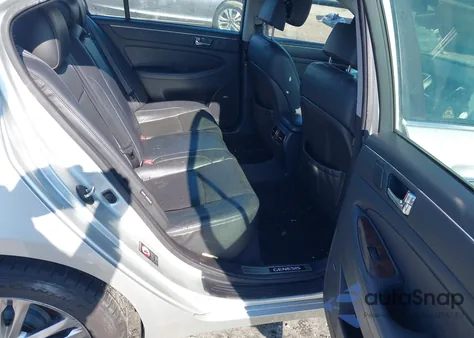 2011 Hyundai Genesis 4.6 из США, поврежденный, VIN KMHGC4DF4BU125781